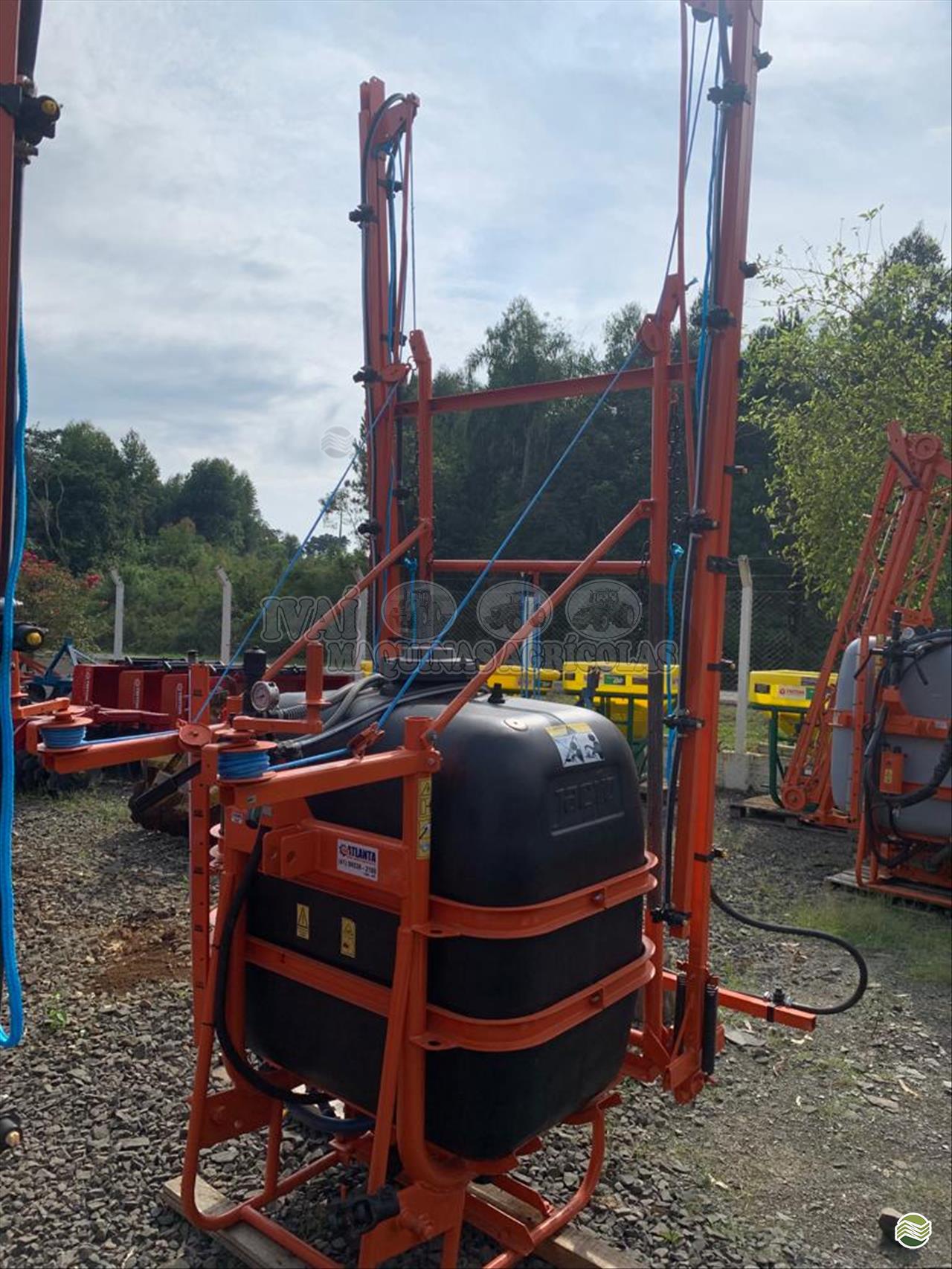 PULVERIZADOR JACTO CONDOR 600 AM12 Acoplado Hidráulico Ivaí Máquinas Agrícolas IVAI PARANÁ PR